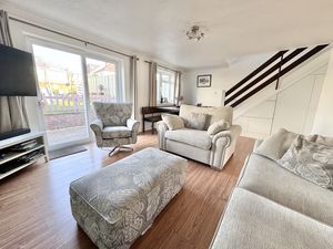 Living/Dining Room- click for photo gallery